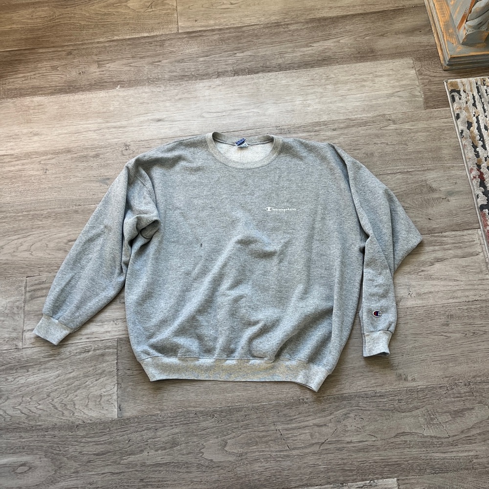 Champion Men's Light Gray Crewneck Sweater